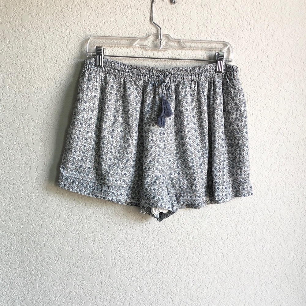 Cleobella Organic Cotton Smocked Waist Pull On Shorts Tassel Pockets Medium